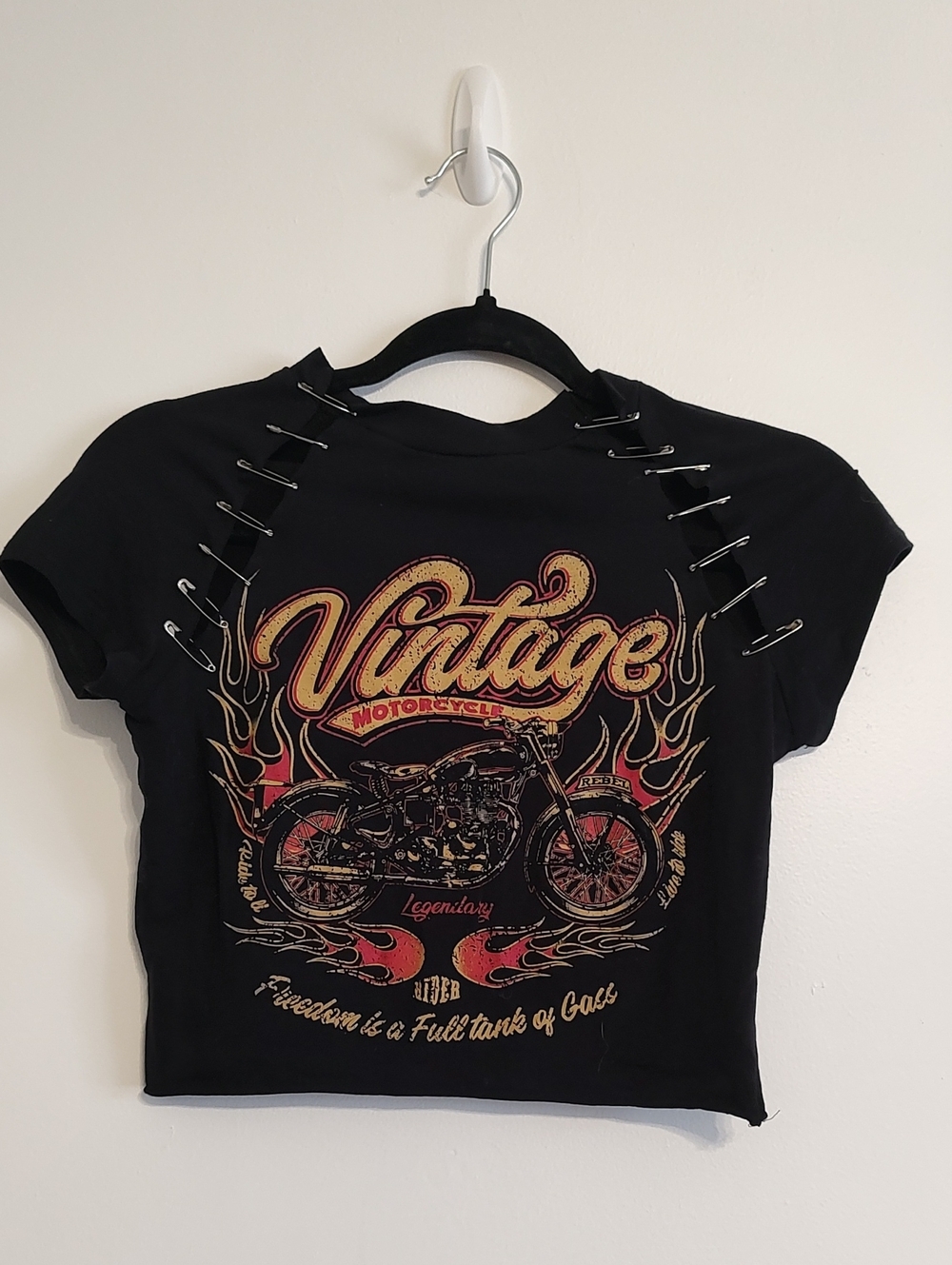 Vintage Motorcycle Graphic Crop Tee - Black